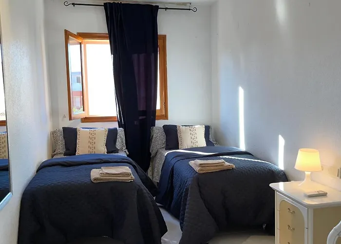 Vivienda A Pie De Playa Con Piscina Privada