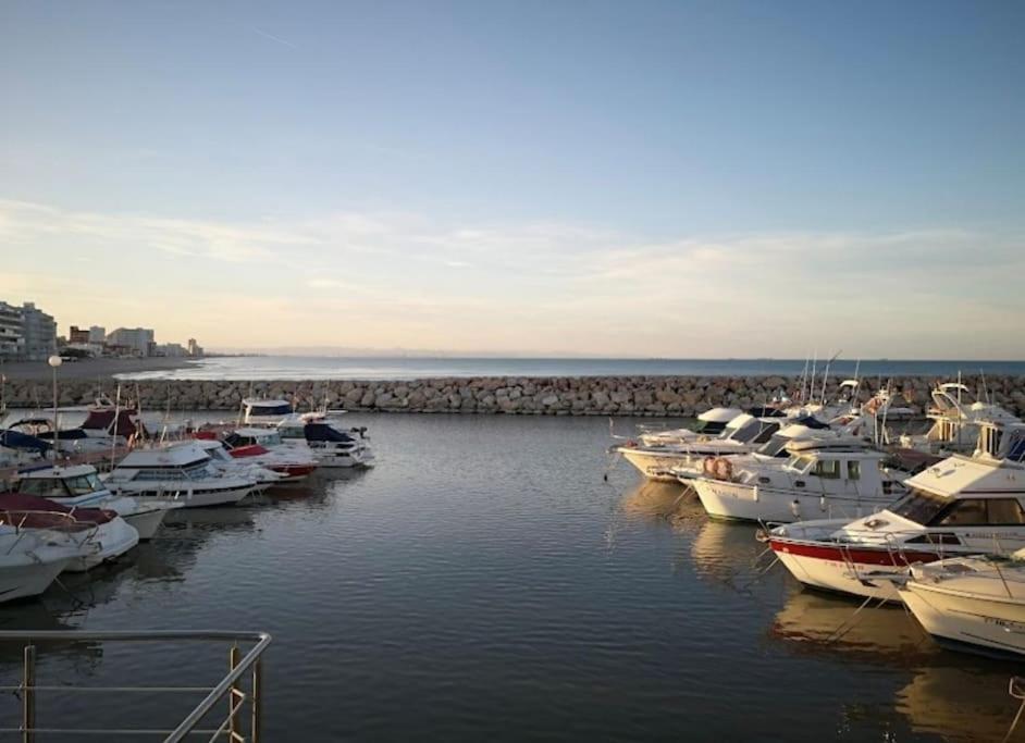 Vivienda A Pie De Playa Con Piscina Privada Holiday home Sueca