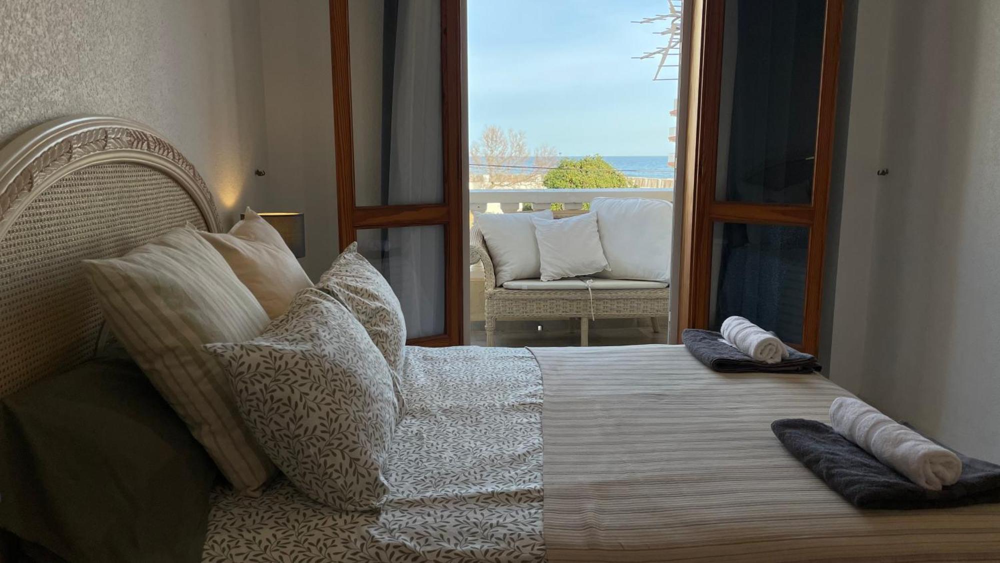 Vivienda A Pie De Playa Con Piscina Privada Holiday home Sueca